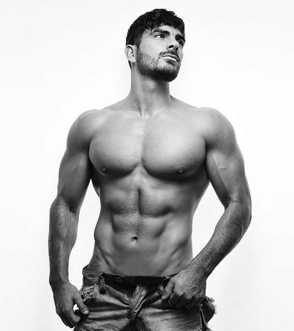 stripteaseur anniversaire Nimes EVJF